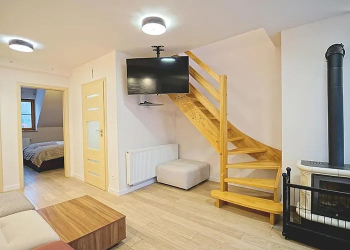 Everysky - Komuny Paryskiej Karpacz