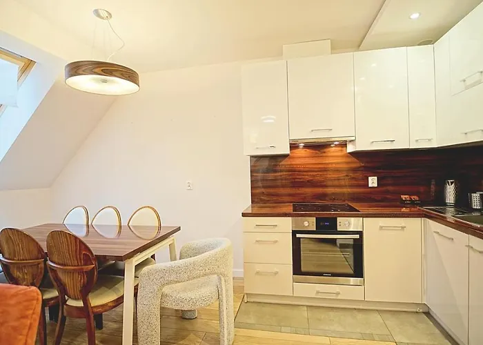 Everysky - Komuny Paryskiej Appartement *