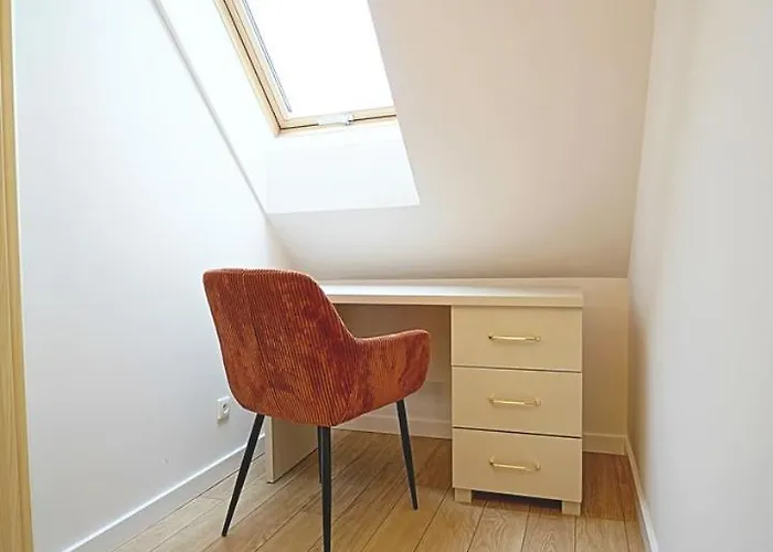 Everysky - Komuny Paryskiej