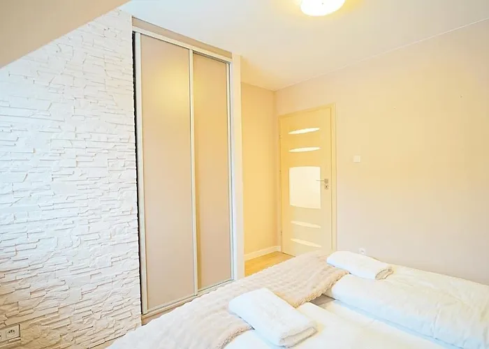 Everysky - Komuny Paryskiej Appartement *