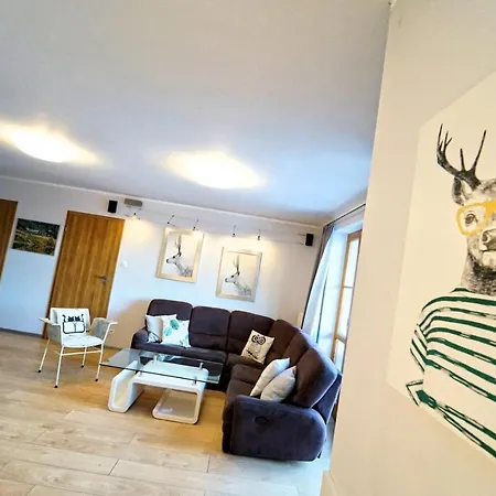 Apartment Everysky - Komuny Paryskiej *