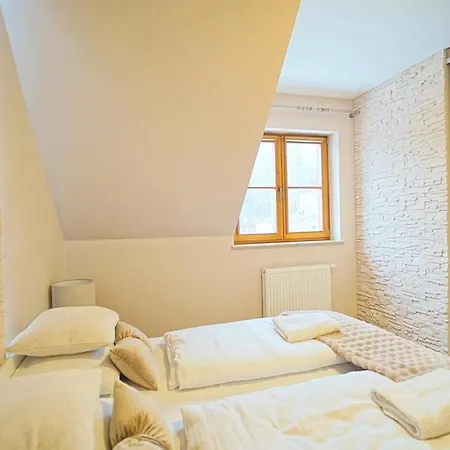 아파트 Everysky - Komuny Paryskiej *