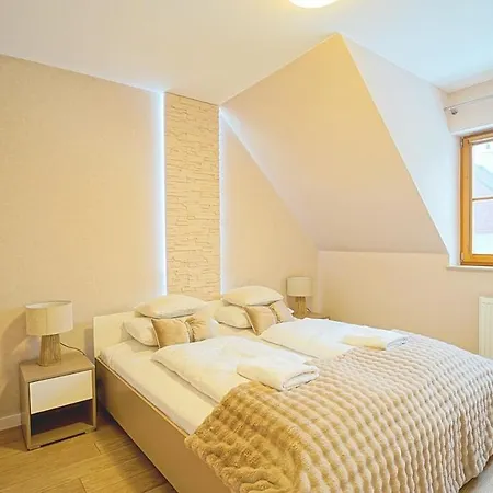 Everysky - Komuny Paryskiej