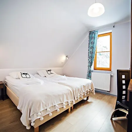 Everysky - Komuny Paryskiej Karpacz