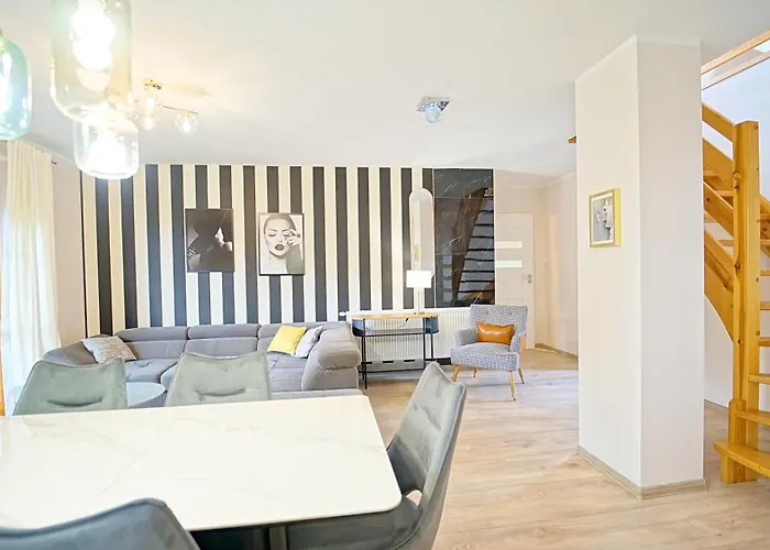 Appartamento Everysky - Komuny Paryskiej *